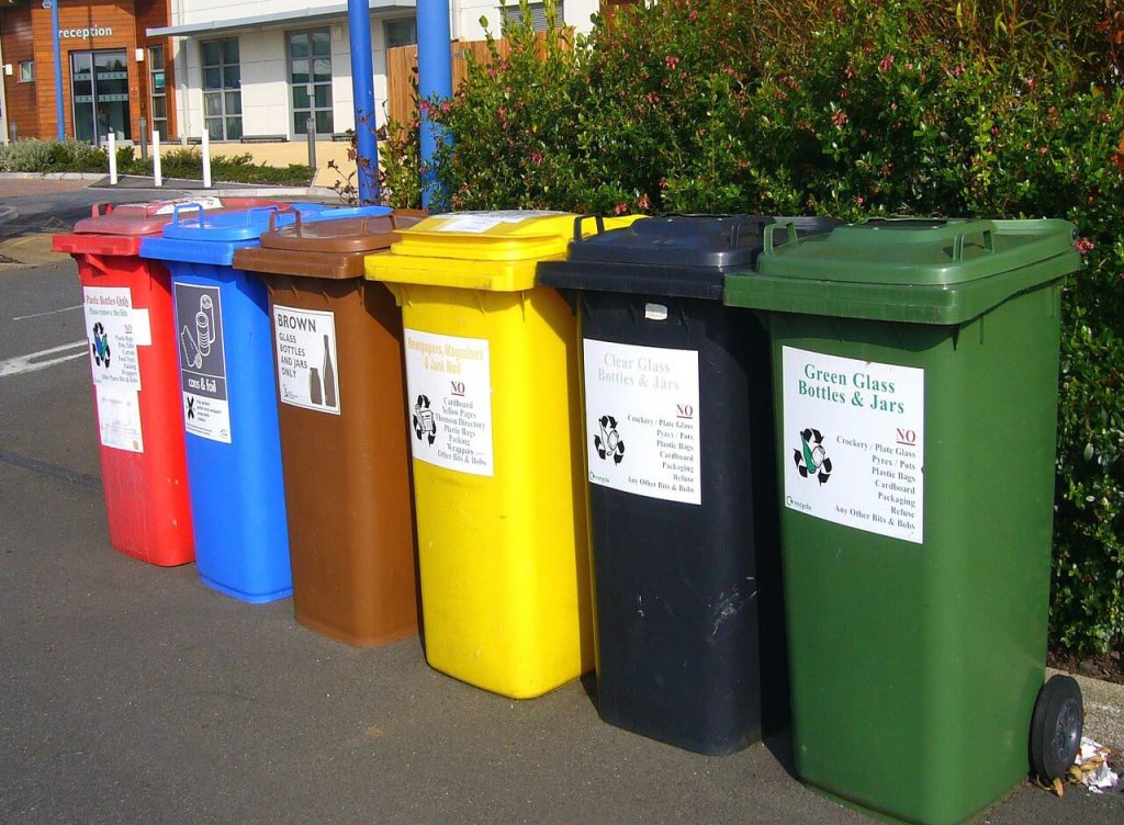 5 dicas para fazer o descarte de materiais recicláveis em casa!